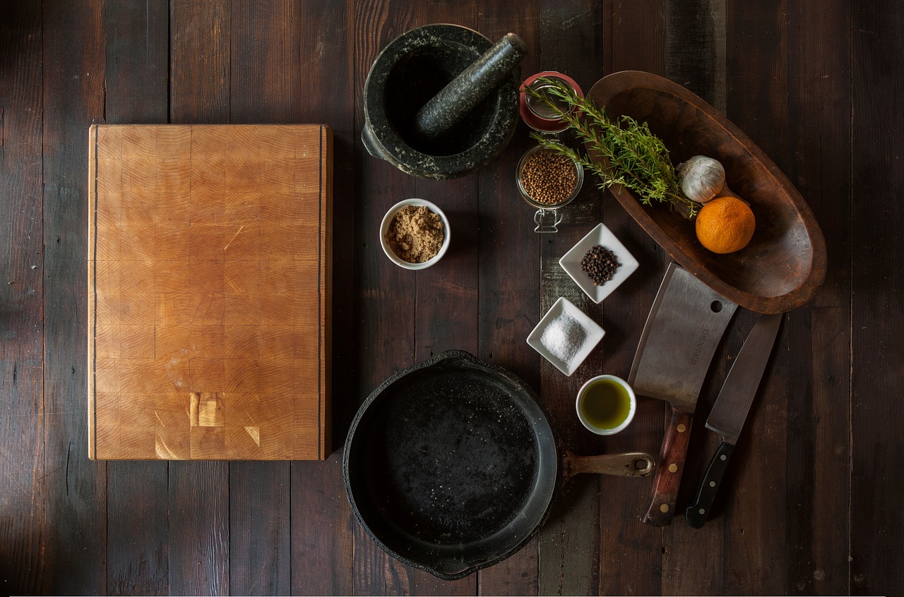 What Can I Cook in an Electric Skillet?